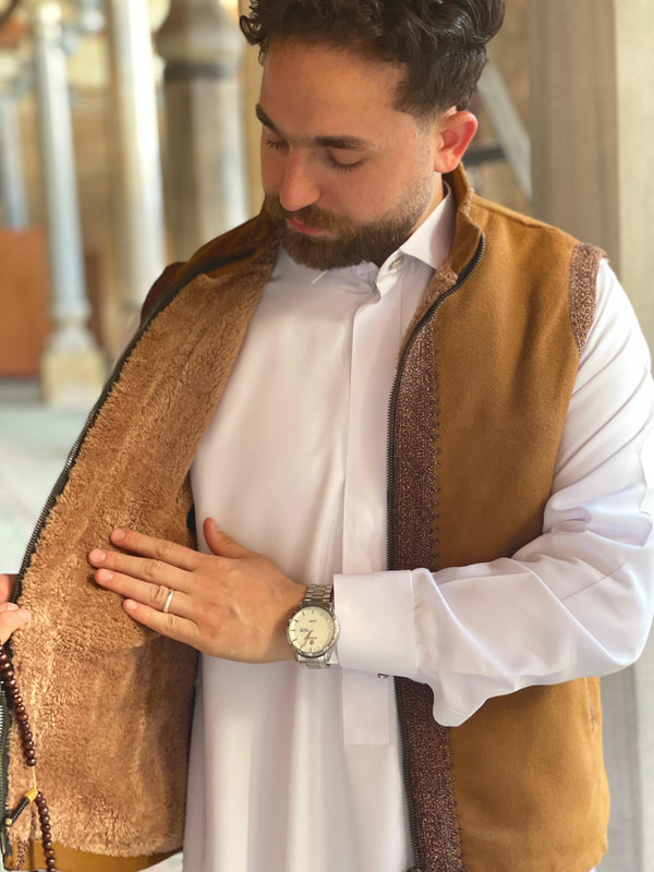 Rich Brown gilet (waistcoat)