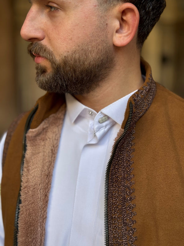 Rich Brown gilet (waistcoat)
